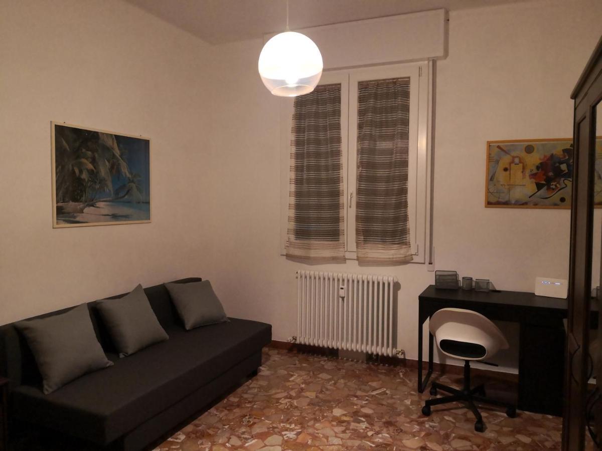 Apartamento Trilocale Alla Lunetta Bolonia Exterior foto