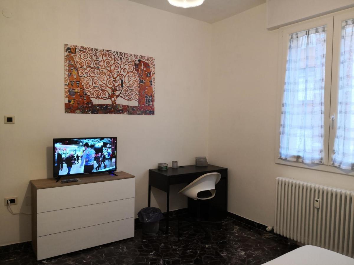Apartamento Trilocale Alla Lunetta Bolonia Exterior foto