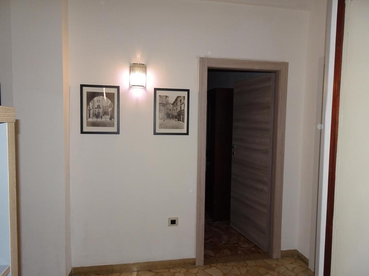 Apartamento Trilocale Alla Lunetta Bolonia Exterior foto