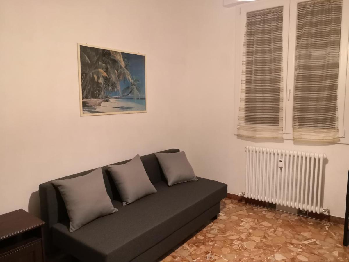 Apartamento Trilocale Alla Lunetta Bolonia Exterior foto