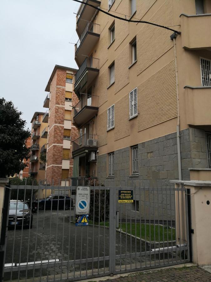 Apartamento Trilocale Alla Lunetta Bolonia Exterior foto