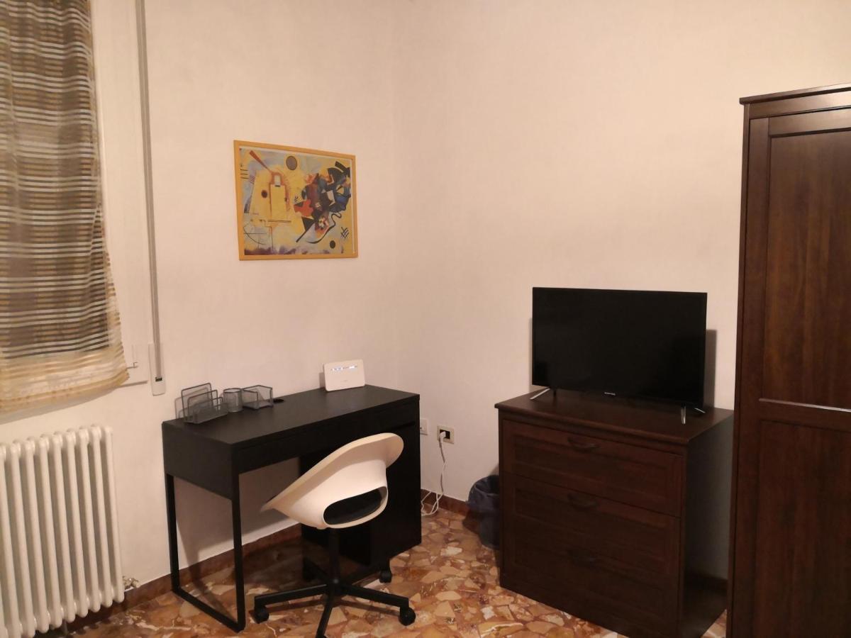 Apartamento Trilocale Alla Lunetta Bolonia Exterior foto